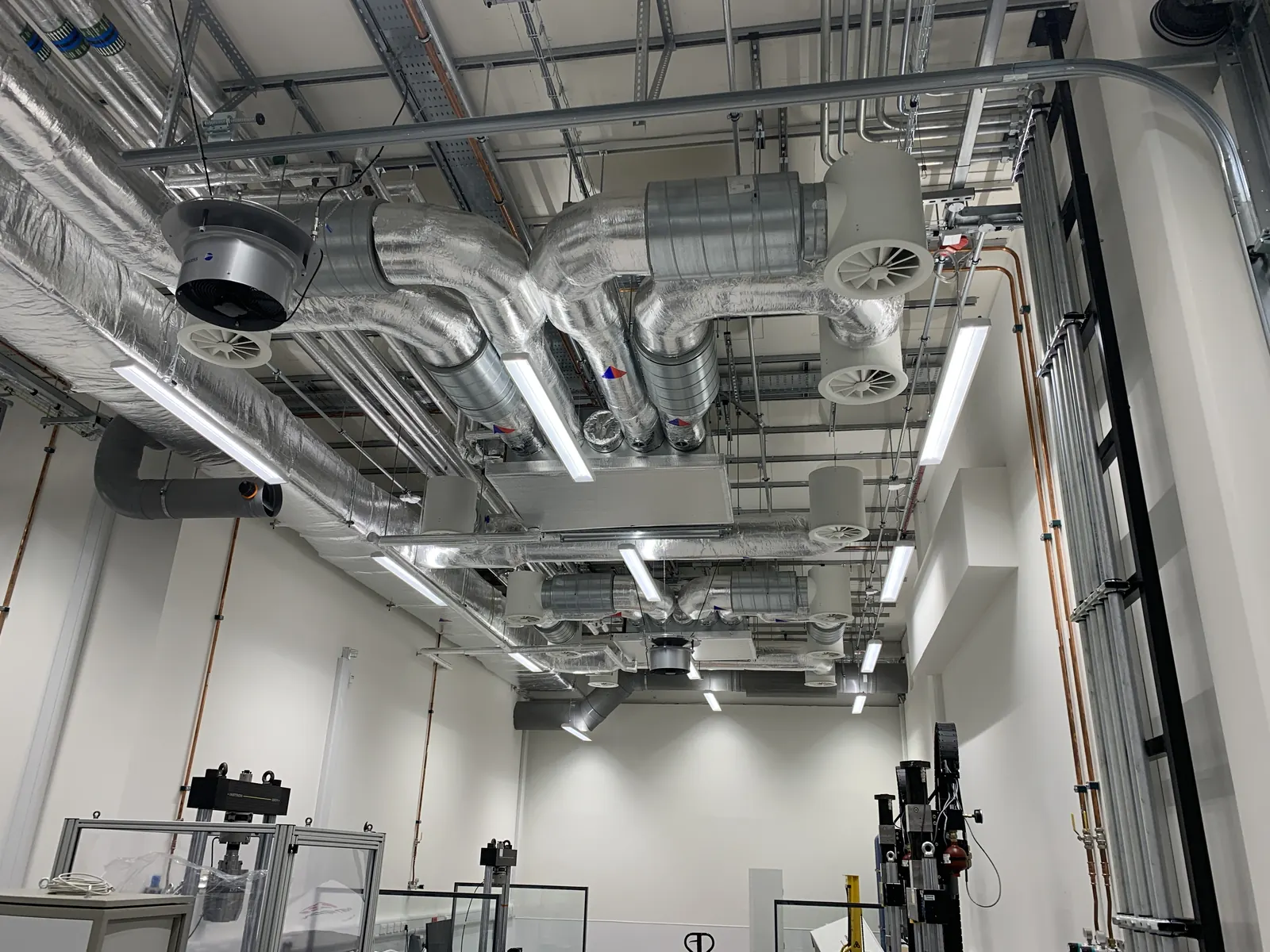 Advanced Materials Testing Facility — complex MEP ductwork and specialist ventilation ceiling installation