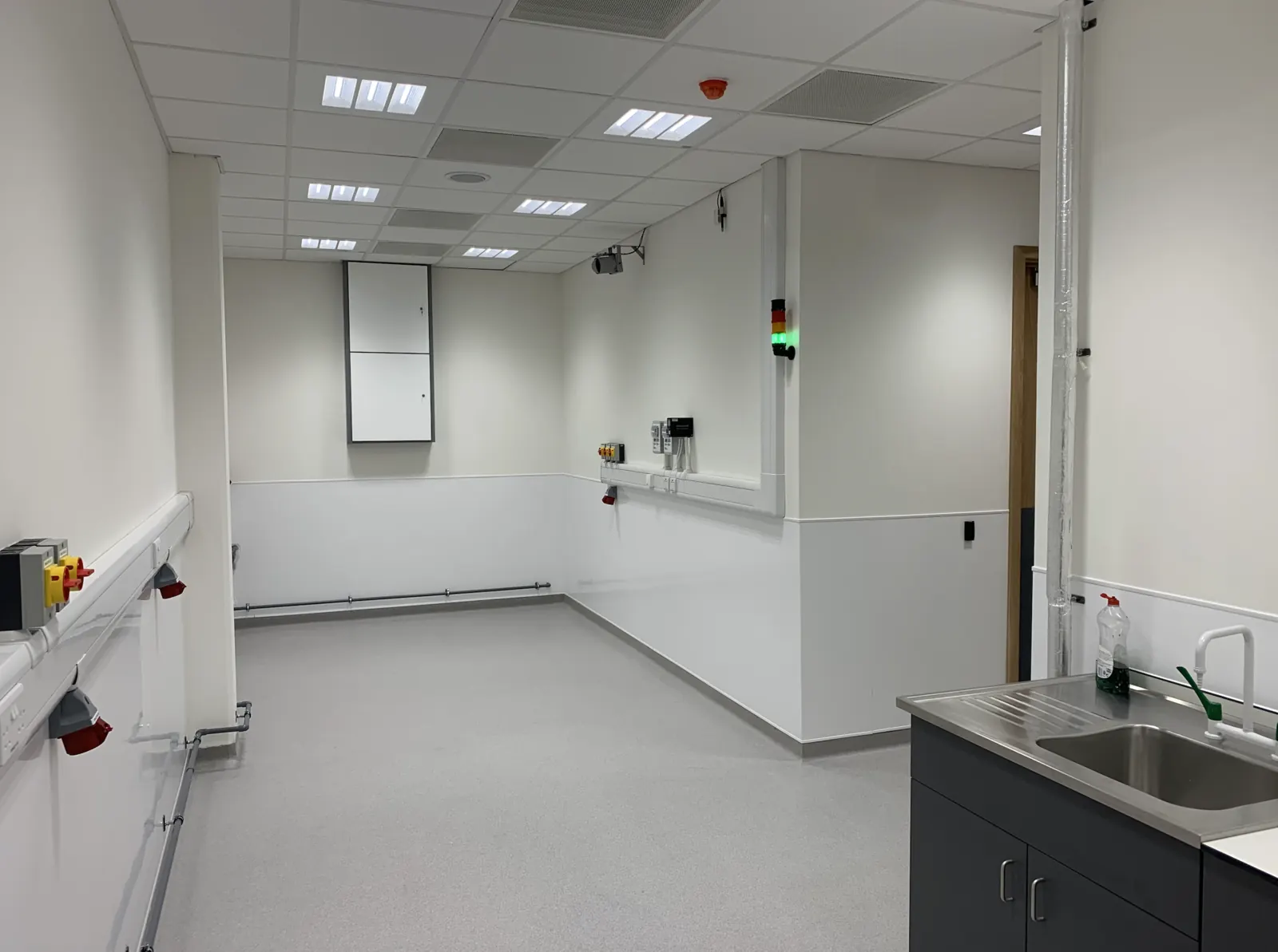 Advanced Materials Testing Facility — completed support room with sink and services